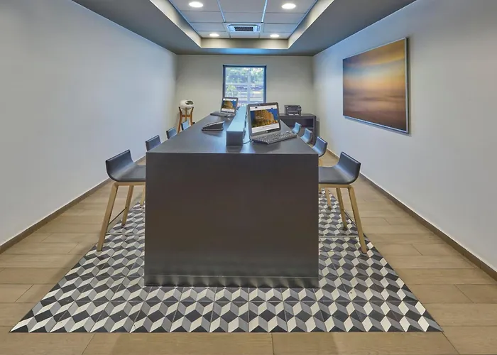 Express By Marriott Ciudad De Periferico Sur Tlalpan Hotel 3*