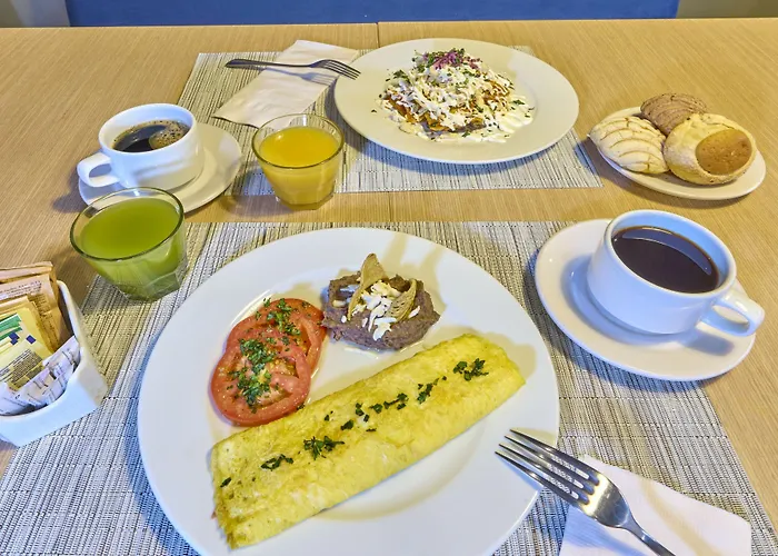 Hotel Express By Marriott Ciudad De Periferico Sur Tlalpan 3*