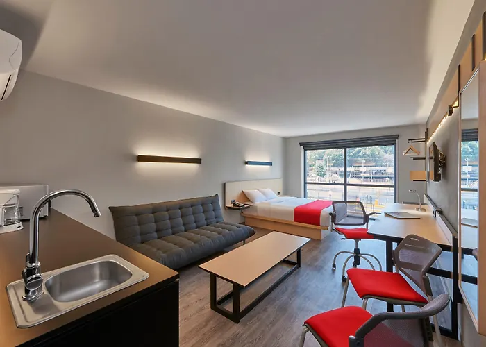 Hotel Express By Marriott Ciudad De Periférico Sur Tlalpan 3*